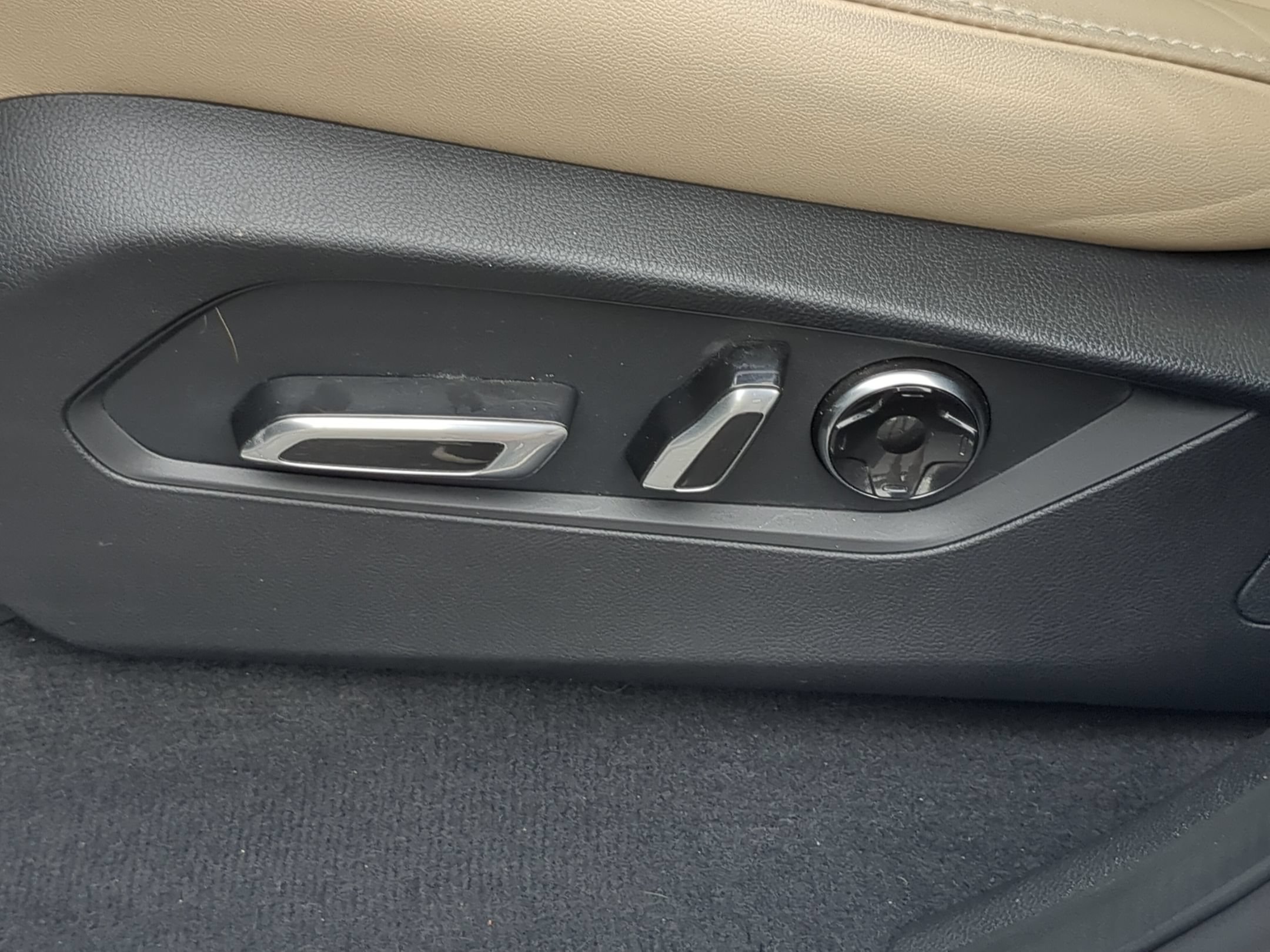 Used 2023 Acura MDX FWD w/ Technology Package image 17