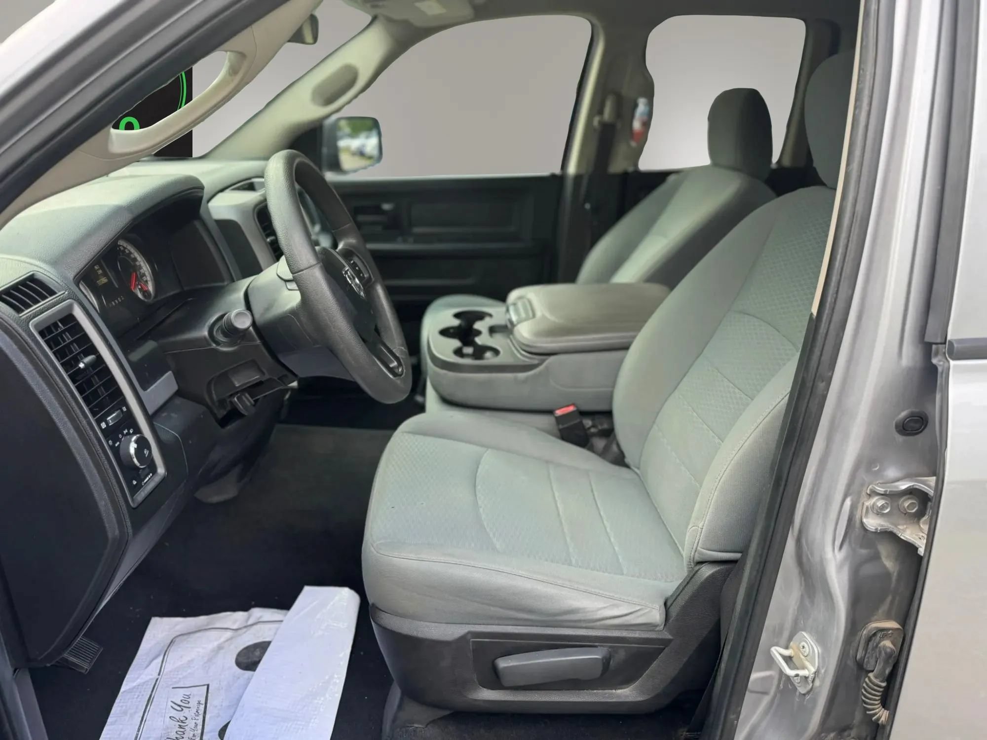 Used 2019 RAM 1500 Express AWD/4WD image 12