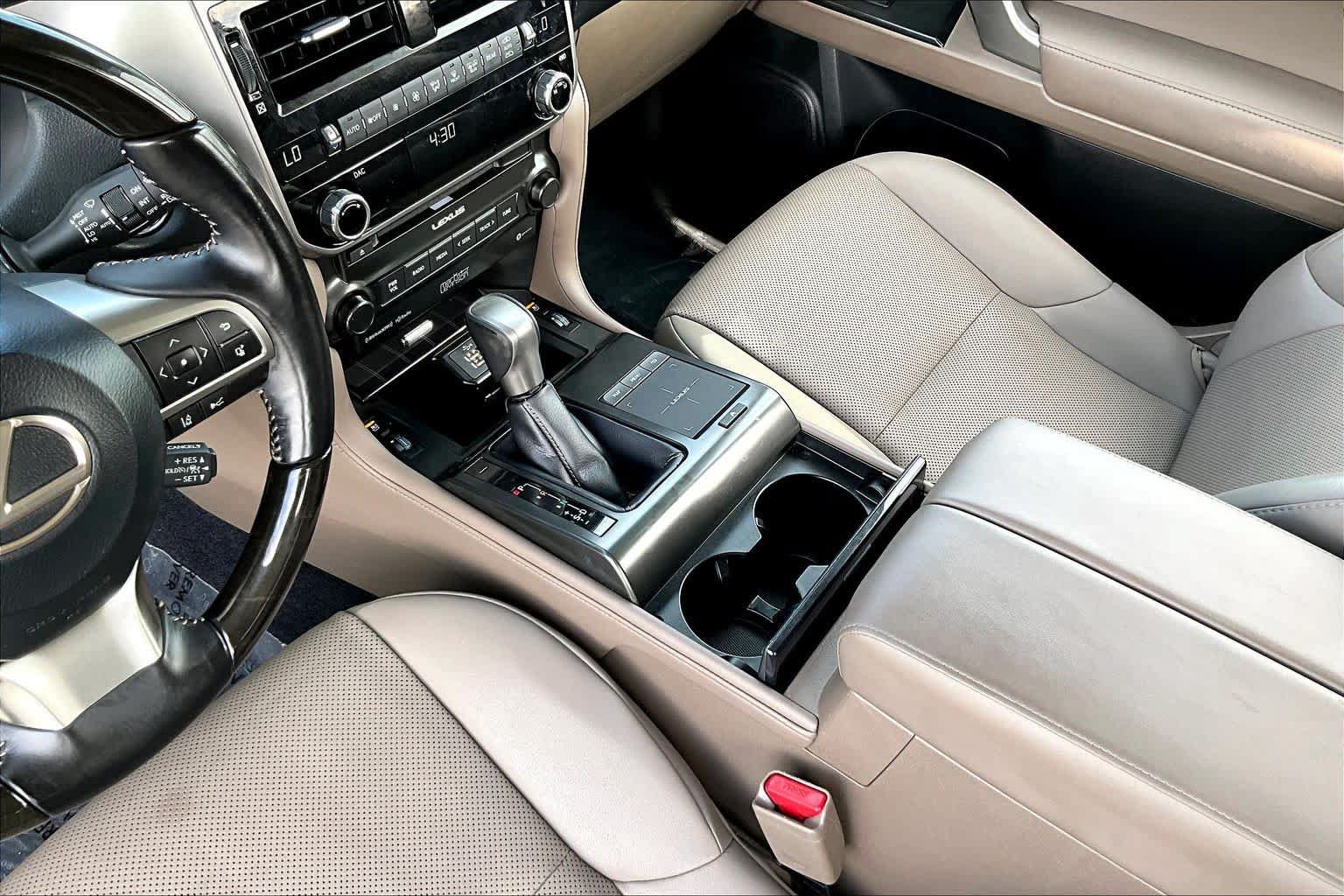Used 2022 Lexus GX 460 Premium w/ Premium Plus Package AWD/4WD image 17