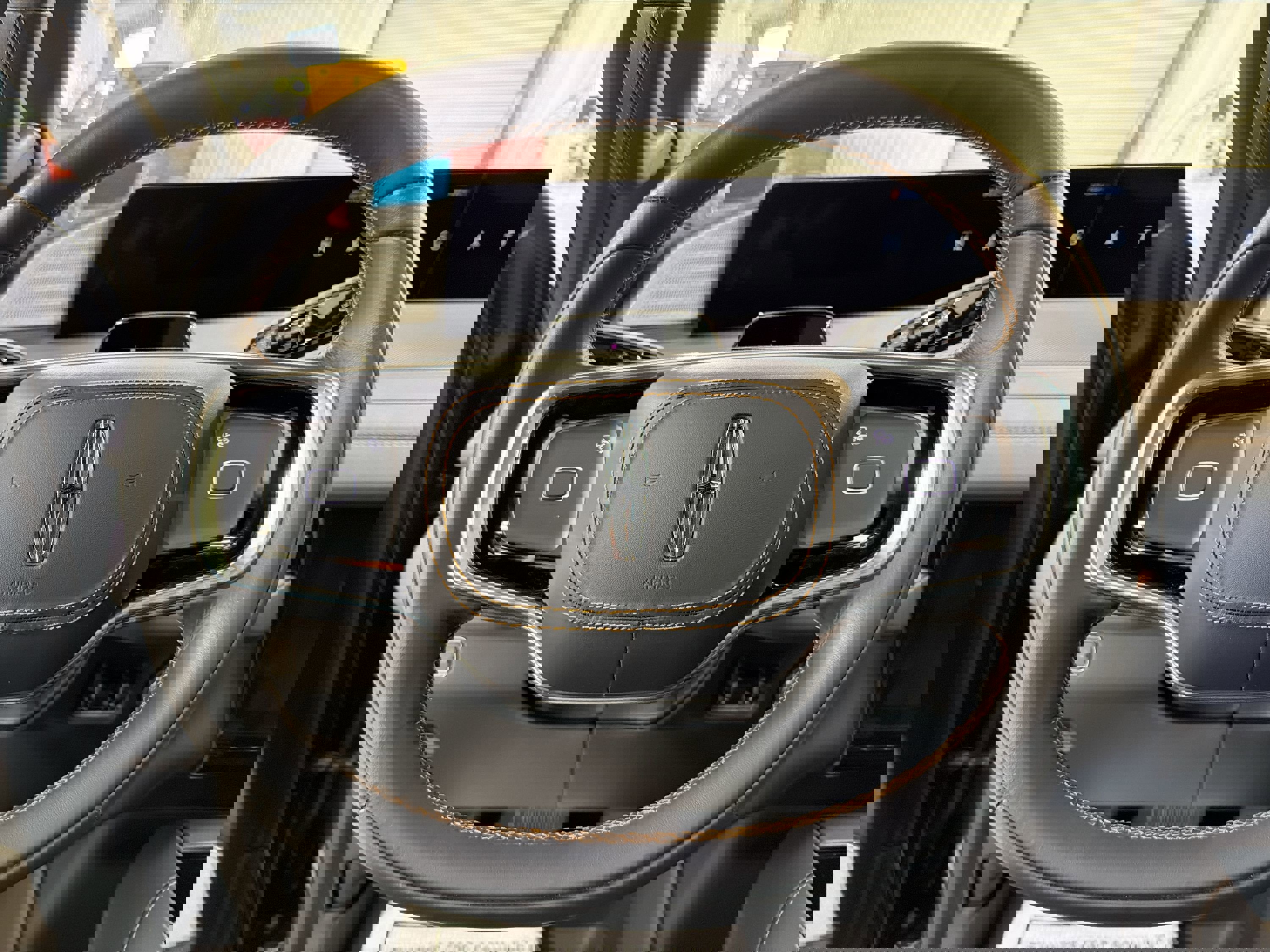 Used 2025 Lincoln Navigator Black Label image 13