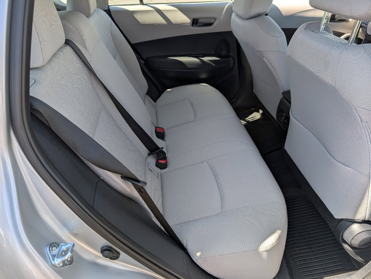 Used 2026 Toyota Corolla Cross L image 5