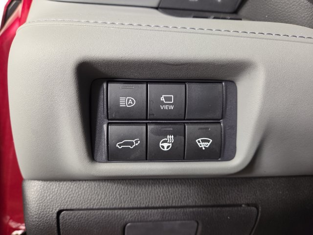 Used 2021 Toyota Highlander Platinum AWD/4WD image 28
