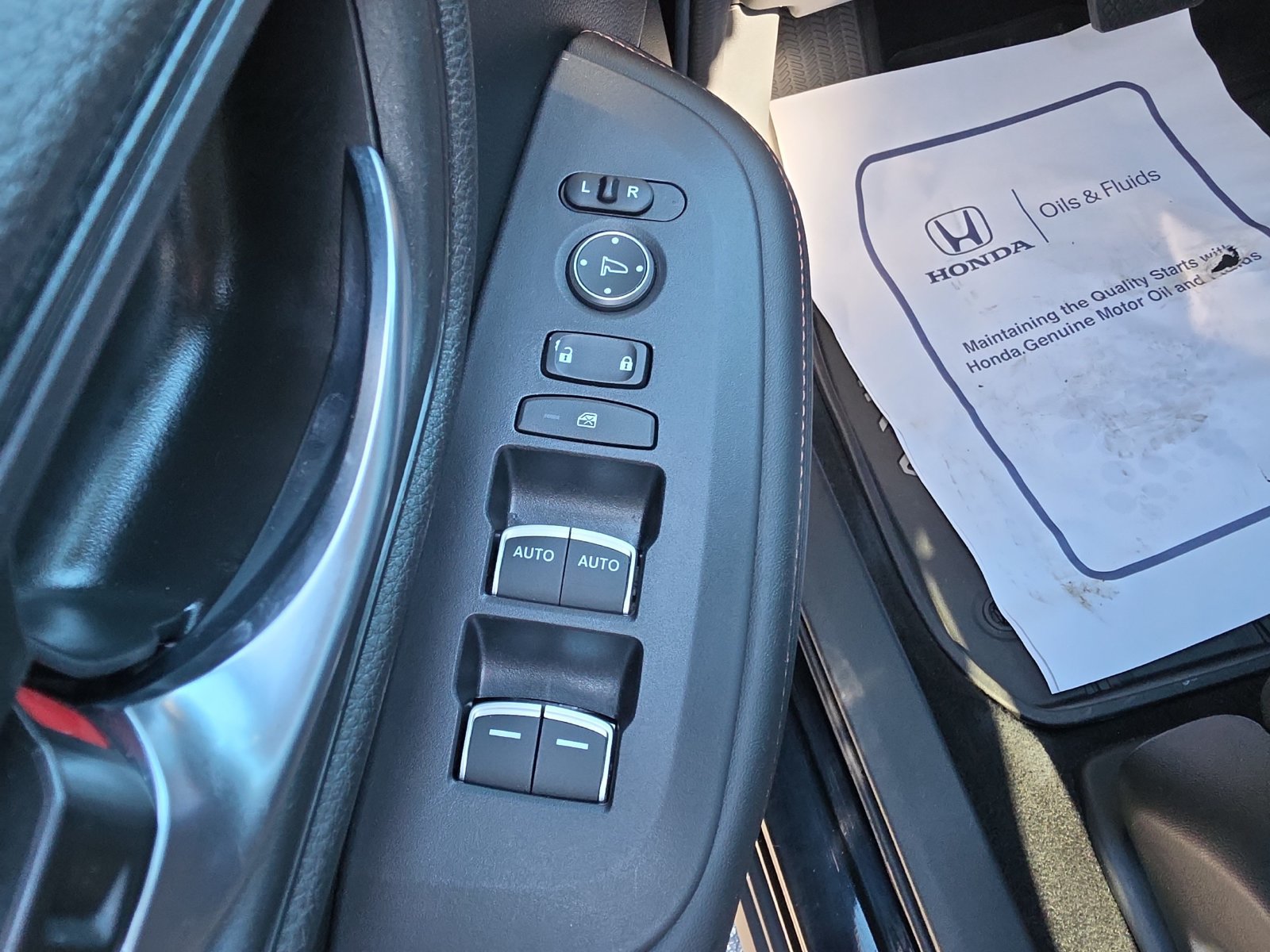 Certified 2024 Honda HR-V Sport image 14