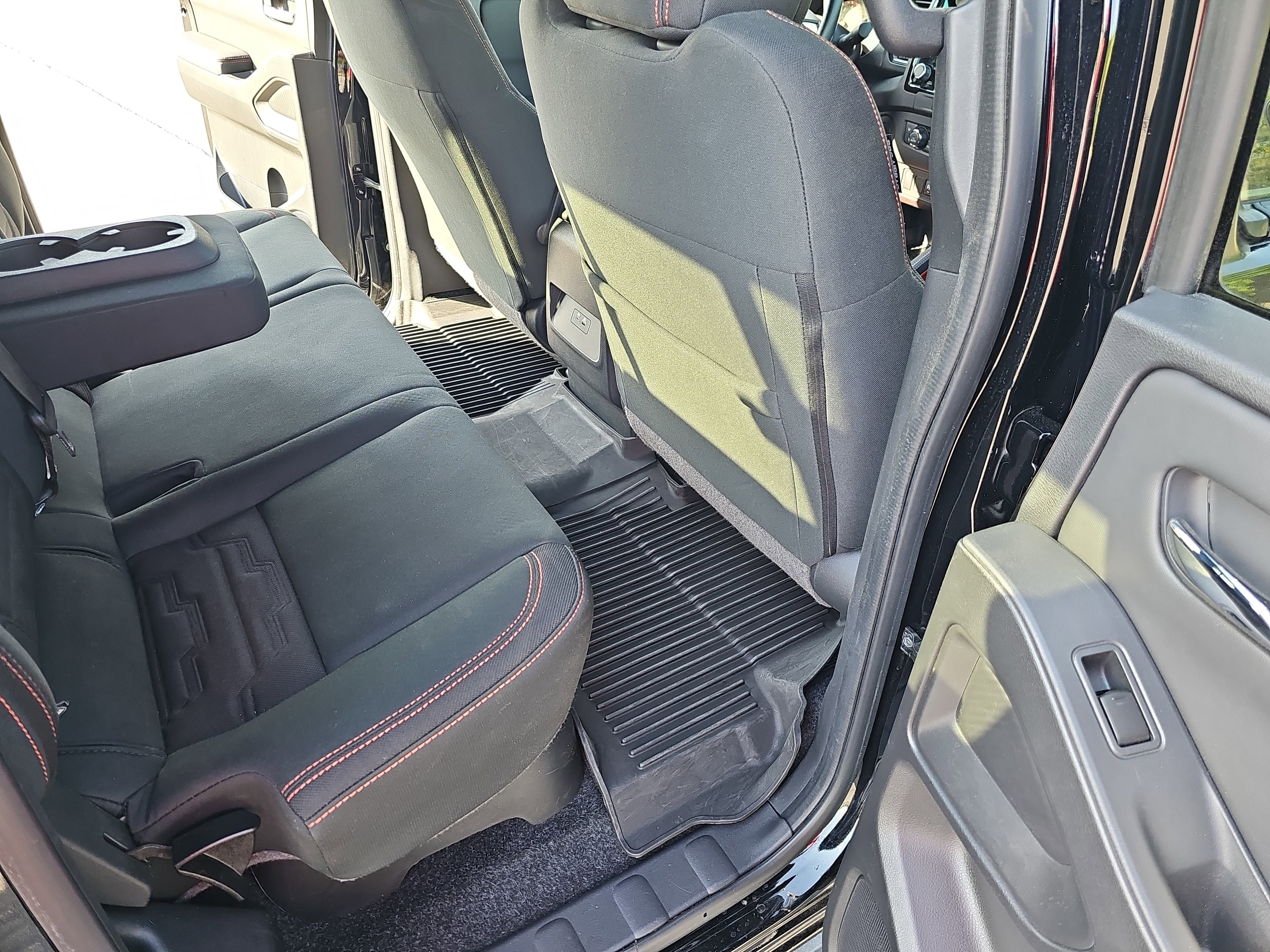 Used 2023 Nissan Frontier Pro-X w/ Technology Package RWD image 11