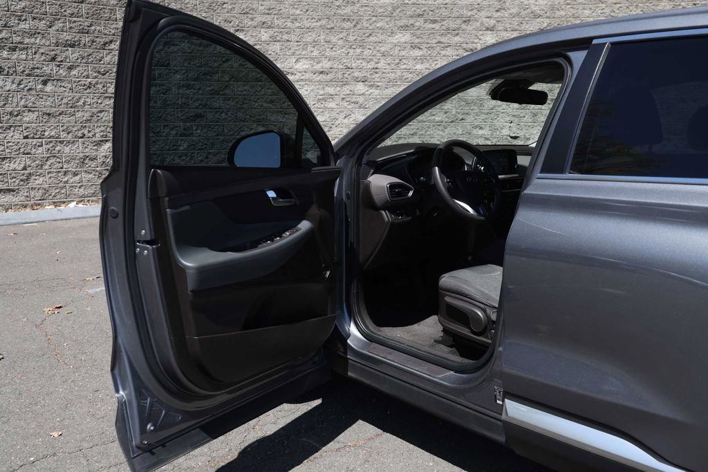 Used 2019 Hyundai Santa Fe SE AWD/4WD image 23