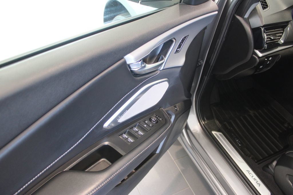 Used 2024 Acura RDX w/ Technology Package AWD/4WD image 30