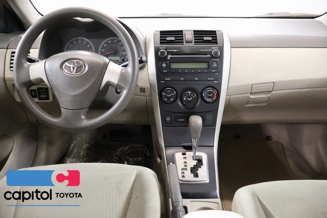 Used 2010 Toyota Corolla LE FWD image 13