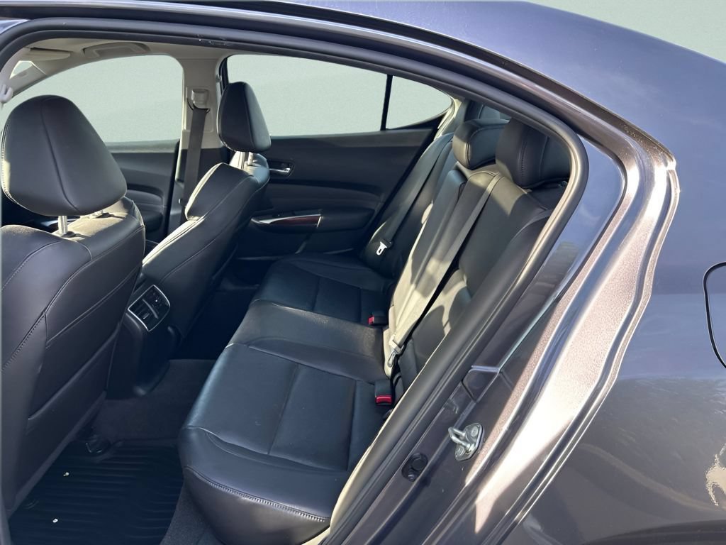 Used 2017 Acura TLX w/ Technology Package FWD image 14