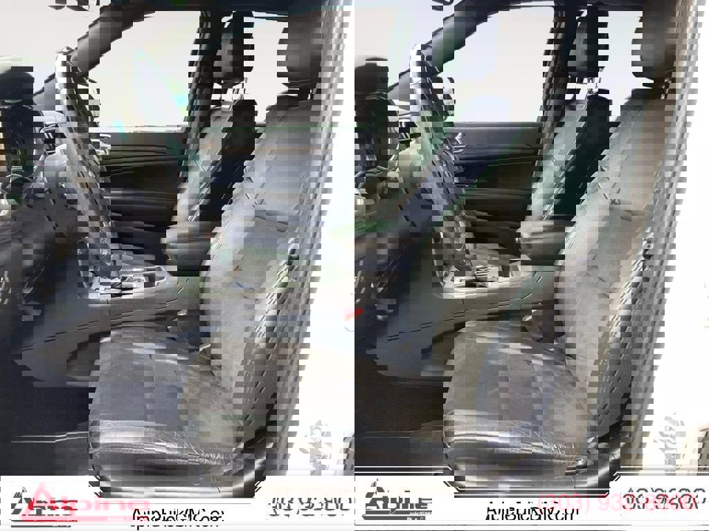 Used 2019 Jeep Grand Cherokee Altitude image 9