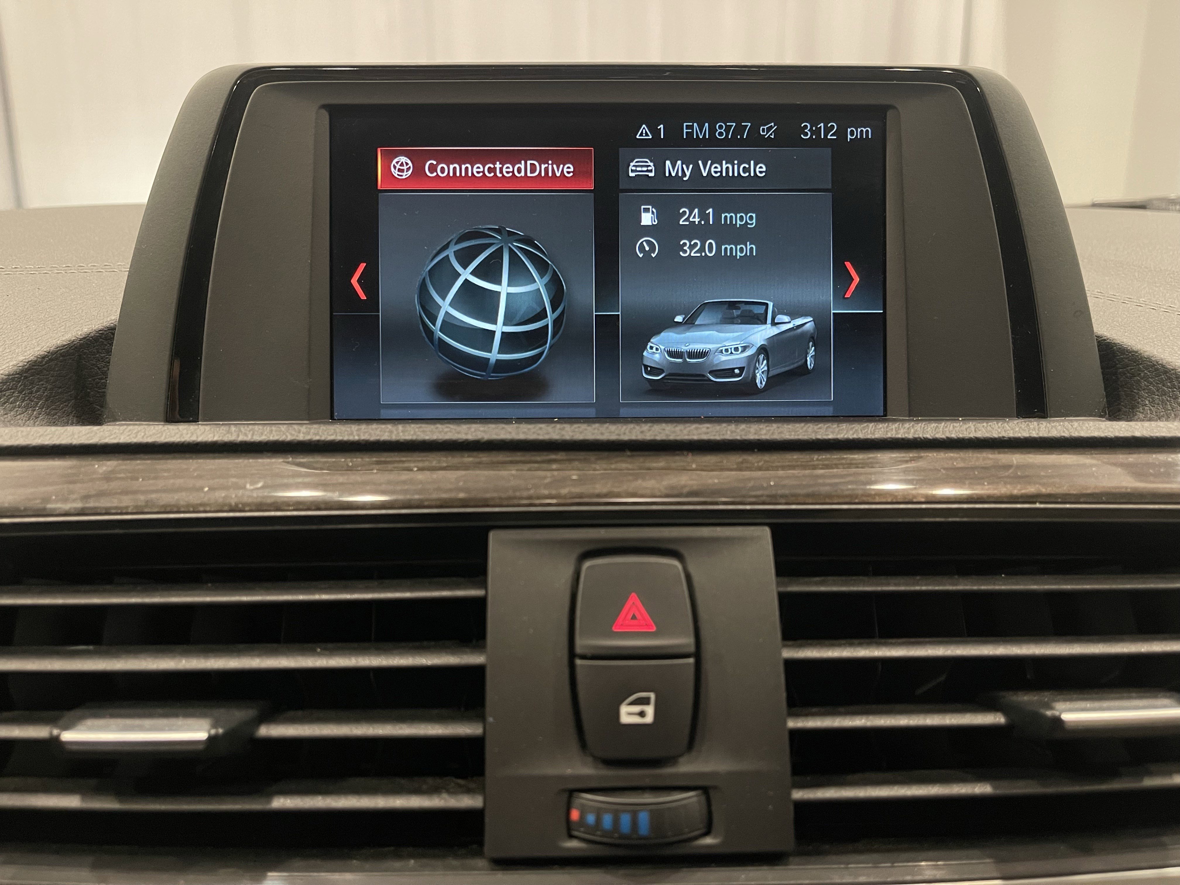 Used 2019 BMW 230i xDrive Convertible w/ Convenience Package image 23