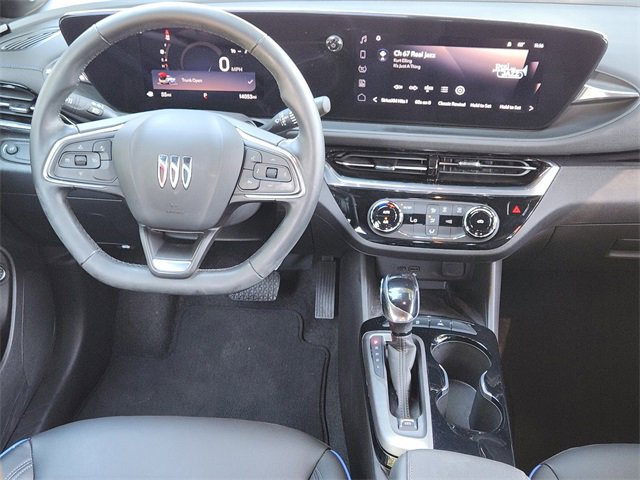 Used 2024 Buick Envista Sport Touring w/ Experience Buick Package image 27