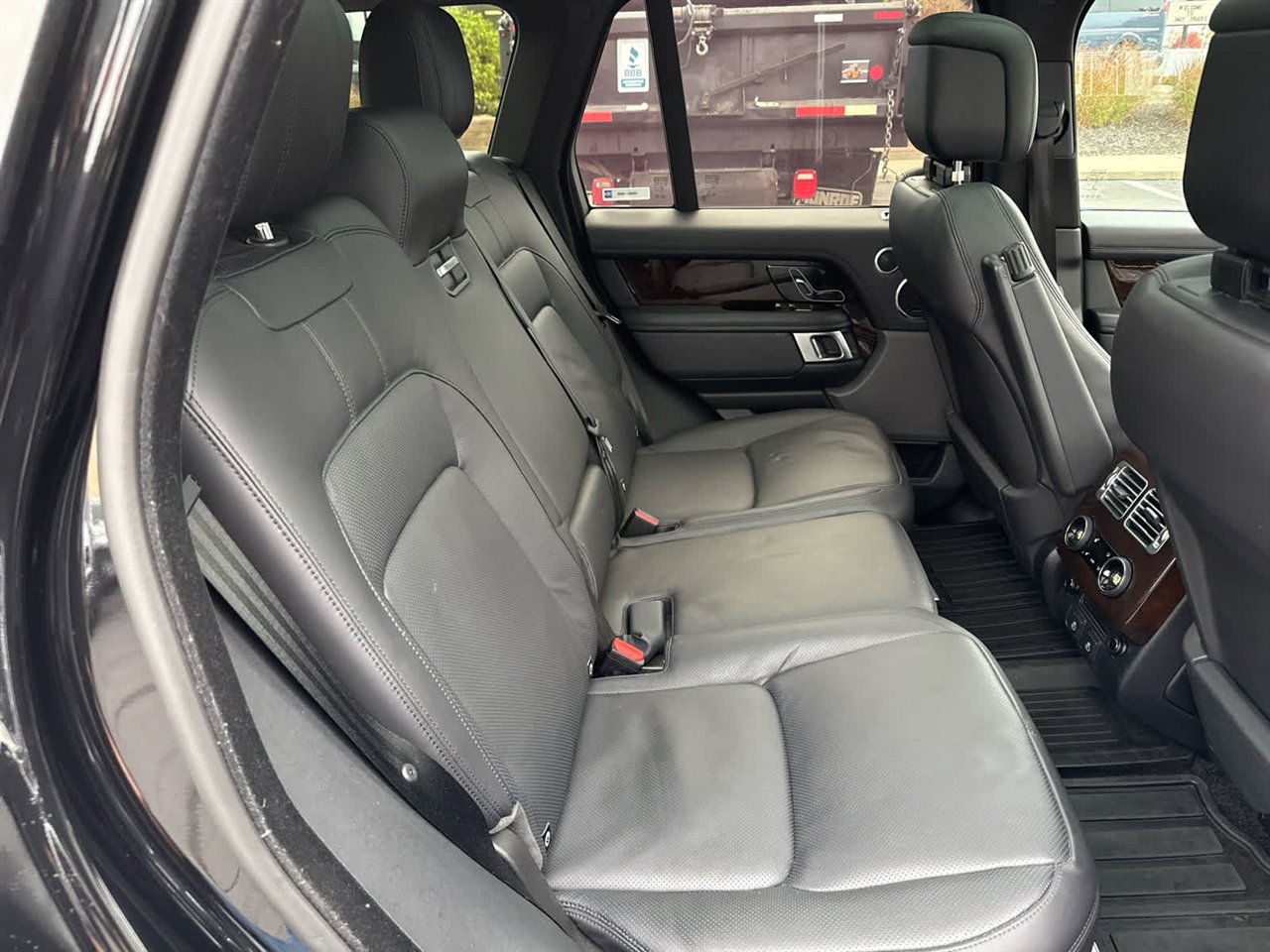 Used 2022 Land Rover Range Rover Westminster Edition image 33