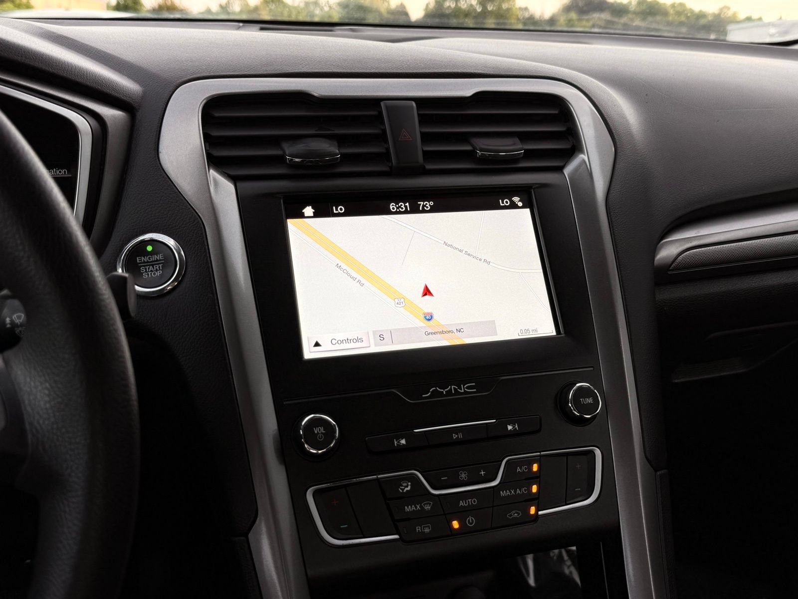 Used 2019 Ford Fusion SE FWD image 30