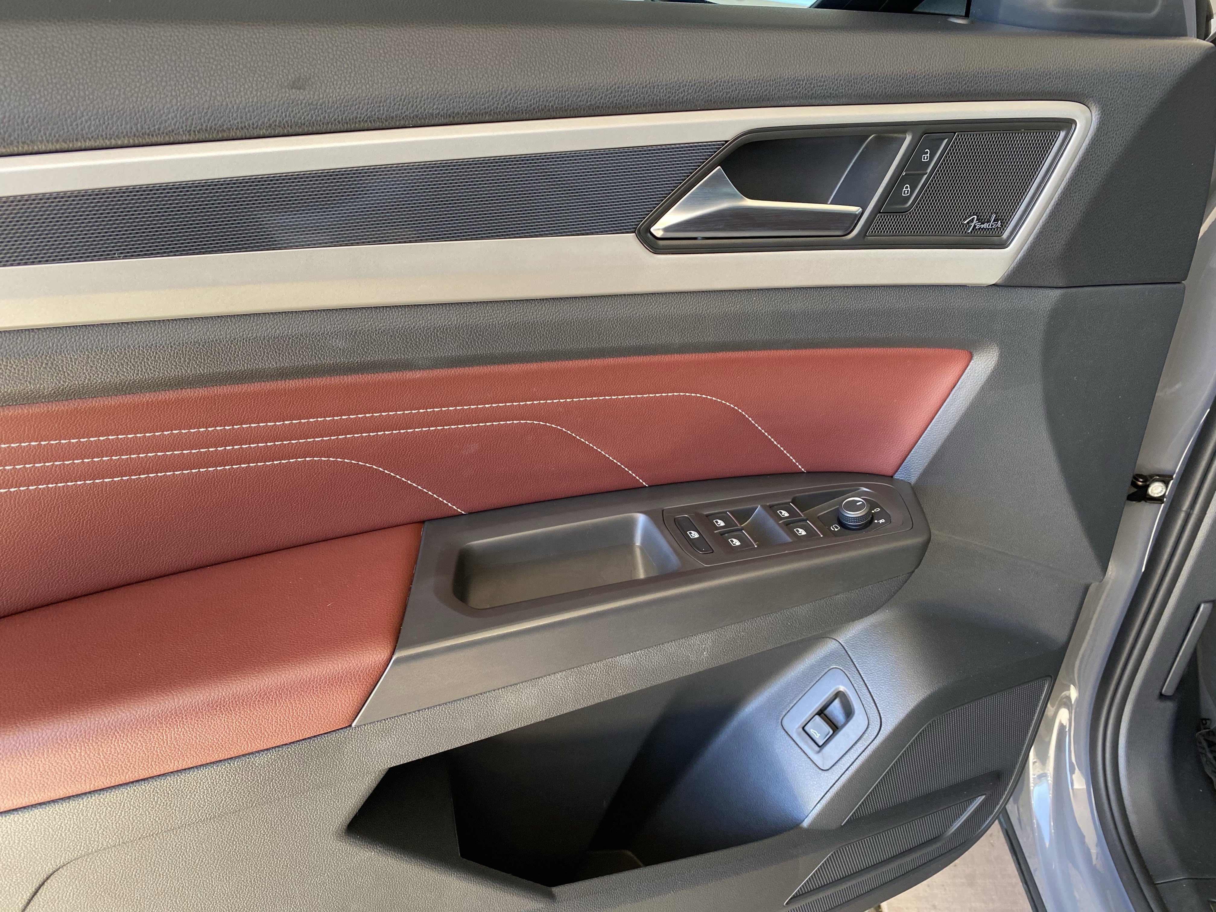 Certified 2023 Volkswagen Atlas Cross Sport SEL Premium R-Line AWD/4WD image 12