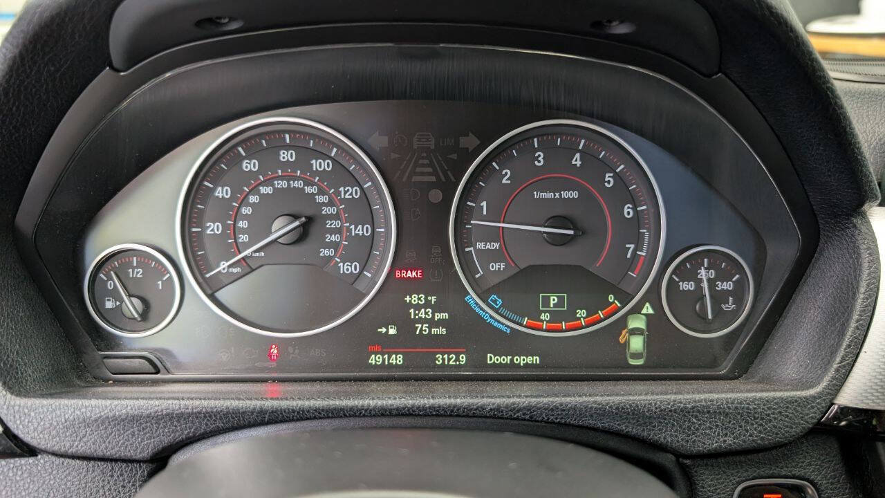 Used 2013 BMW 335i Sedan RWD image 16