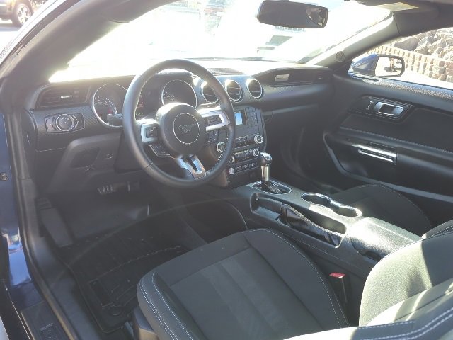 Used 2019 Ford Mustang Coupe image 7