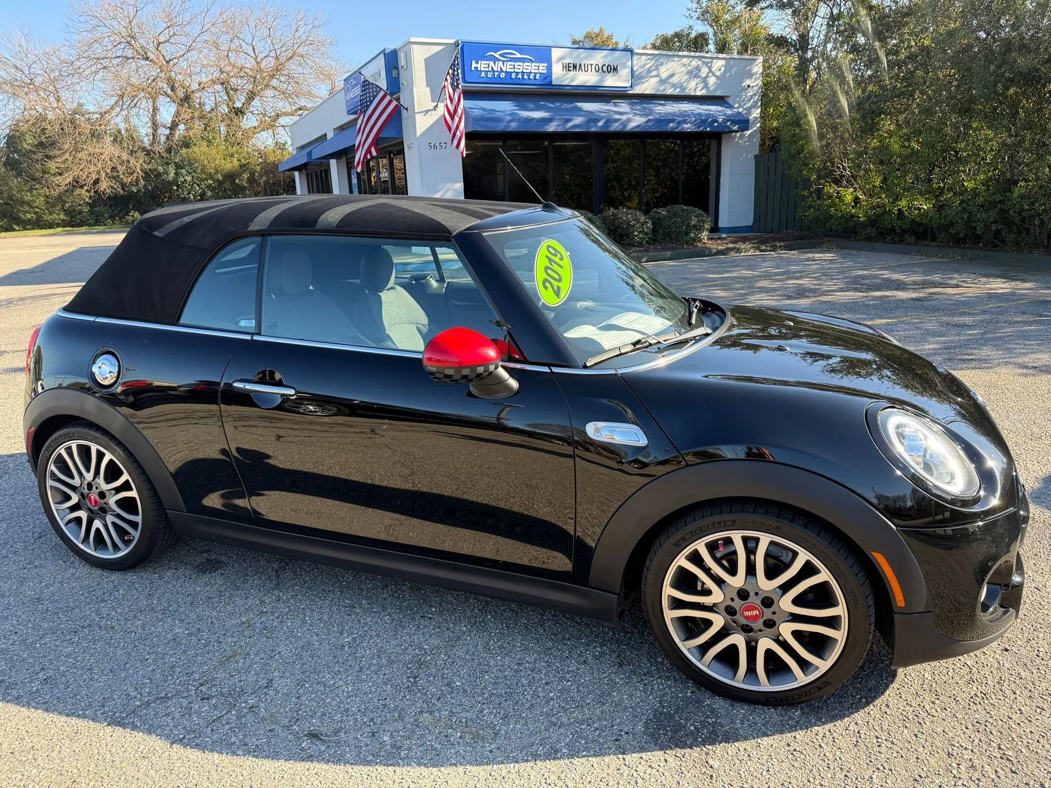 Used 2019 MINI Cooper S image 14