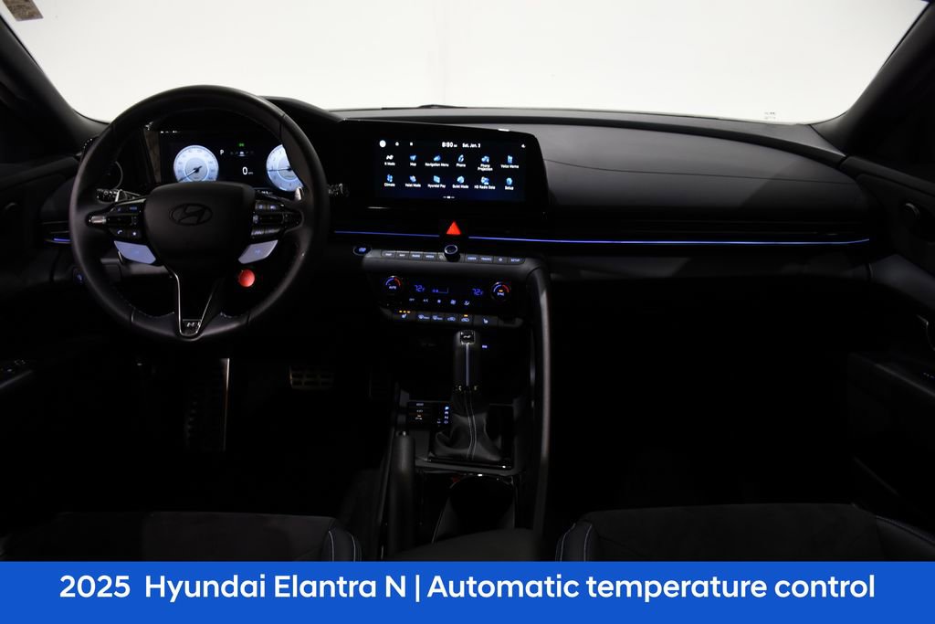 Used 2025 Hyundai Elantra N Base image 8