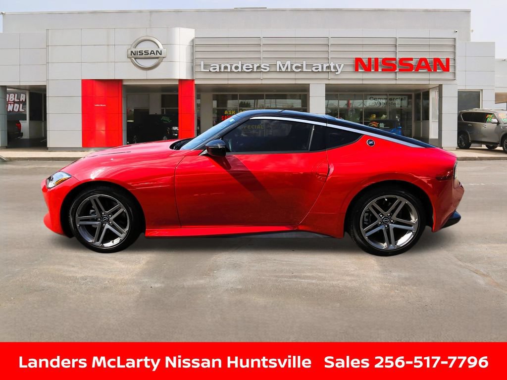 Certified 2025 Nissan Z Sport w/ Floor Mat Package RWD image 6