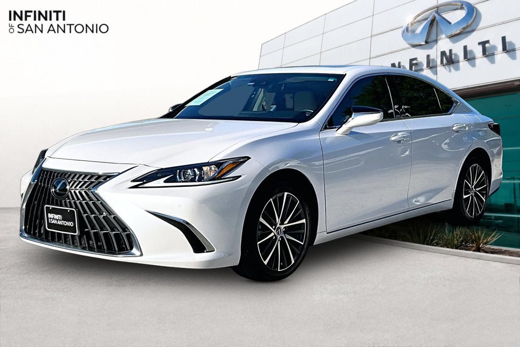 Used 2024 Lexus ES 350 w/ Premium Package FWD image 12