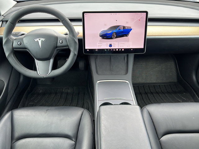Used 2023 Tesla Model 3 Standard Range RWD image 10