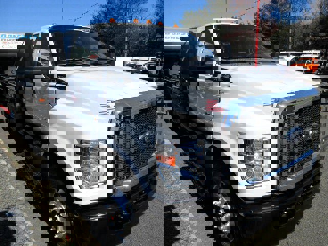 Used 2019 Ford F750 2WD Crew Cab Super Duty image 26