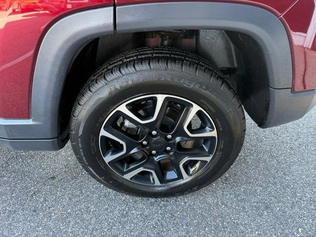 Used 2021 Jeep Compass Trailhawk AWD/4WD image 49