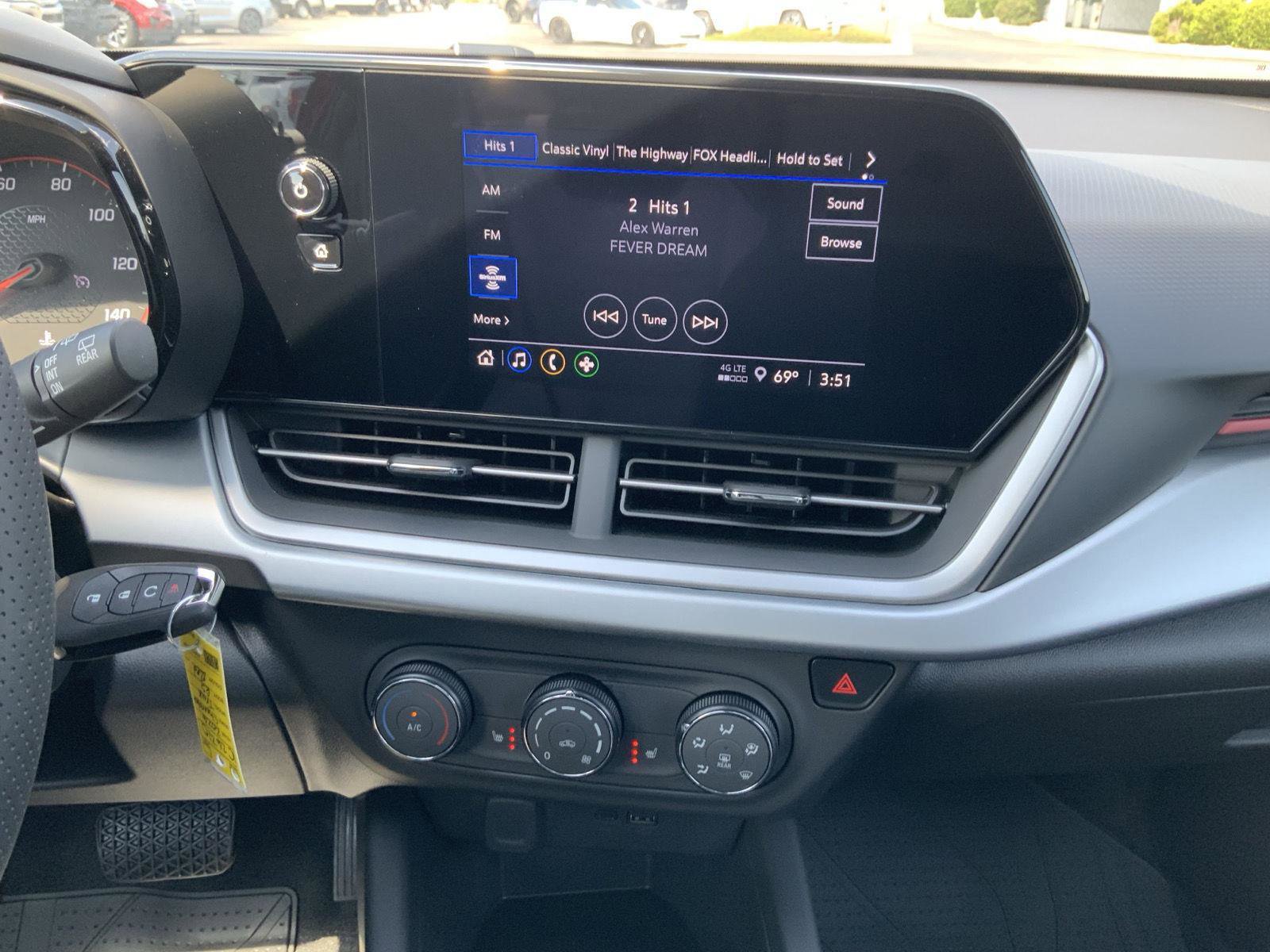 New 2026 Chevrolet Trax RS w/ Driver Confidence Package FWD image 29