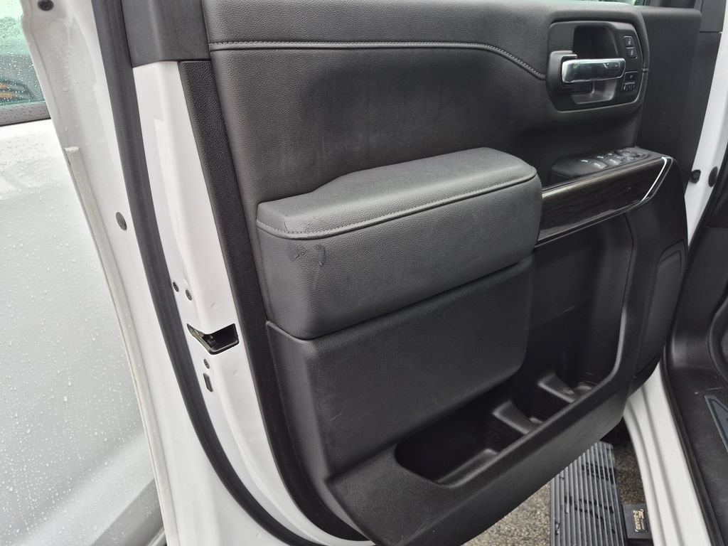 Used 2022 Chevrolet Silverado 2500 LTZ w/ LTZ Convenience Package AWD/4WD image 8