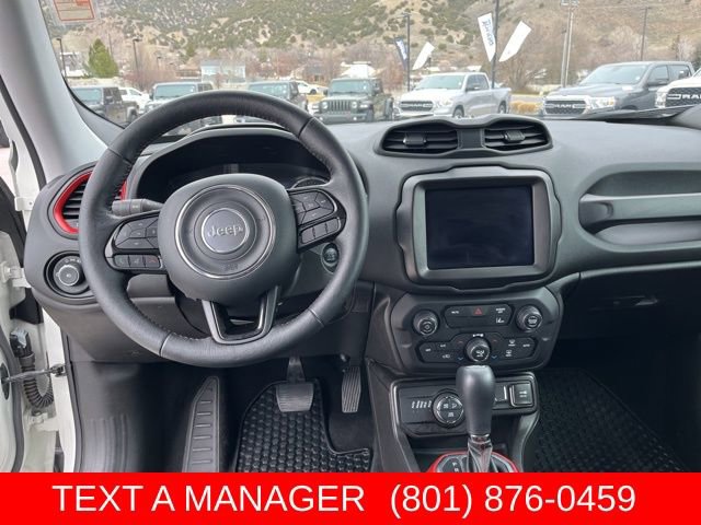 Used 2022 Jeep Renegade Trailhawk w/ Trailer Tow Group AWD/4WD image 19