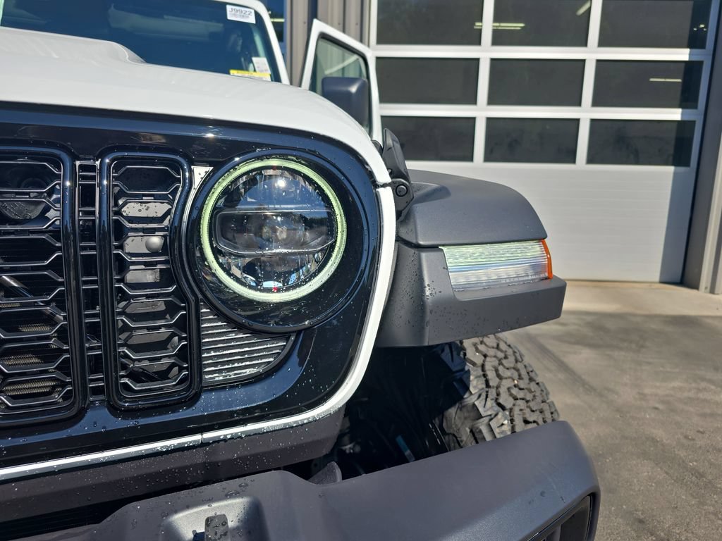 New 2026 Jeep Wrangler Unlimited Sport AWD/4WD image 32