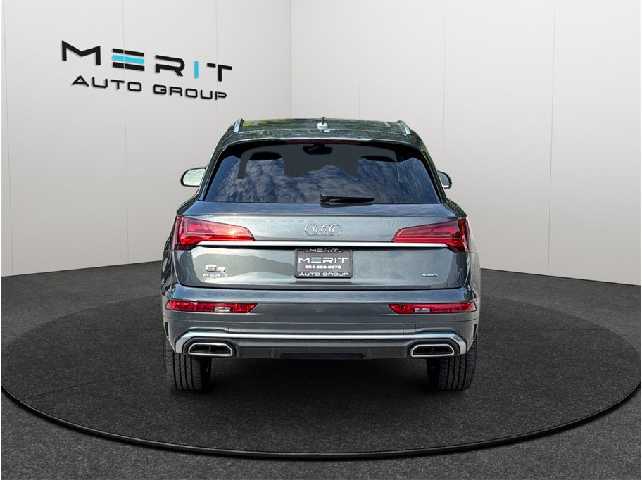 Used 2023 Audi Q5 2.0T Prestige w/ Prestige Package AWD/4WD image 7