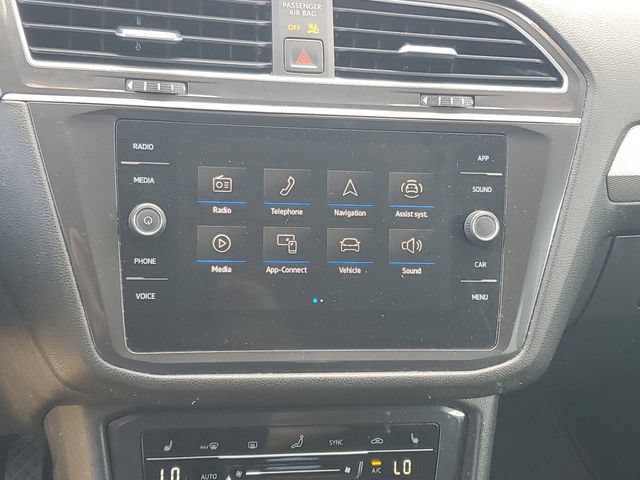 Used 2023 Volkswagen Tiguan SE FWD image 22