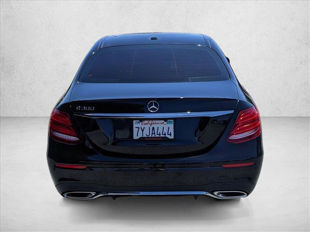 Used 2017 Mercedes-Benz E 300 image 7