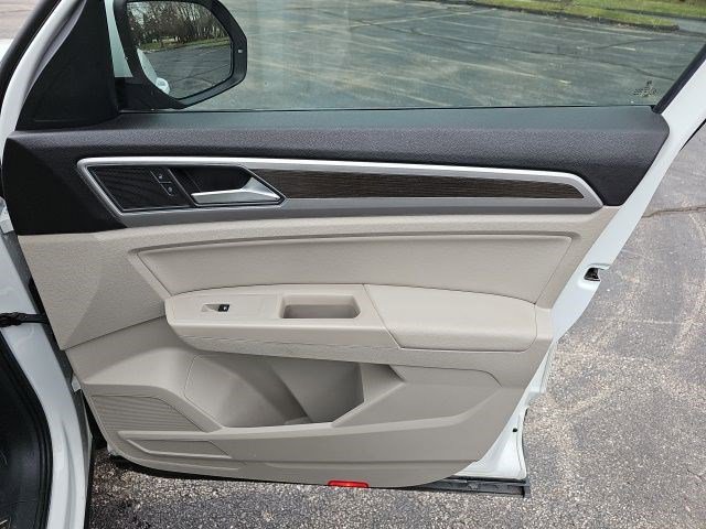 Used 2018 Volkswagen Atlas SEL image 14