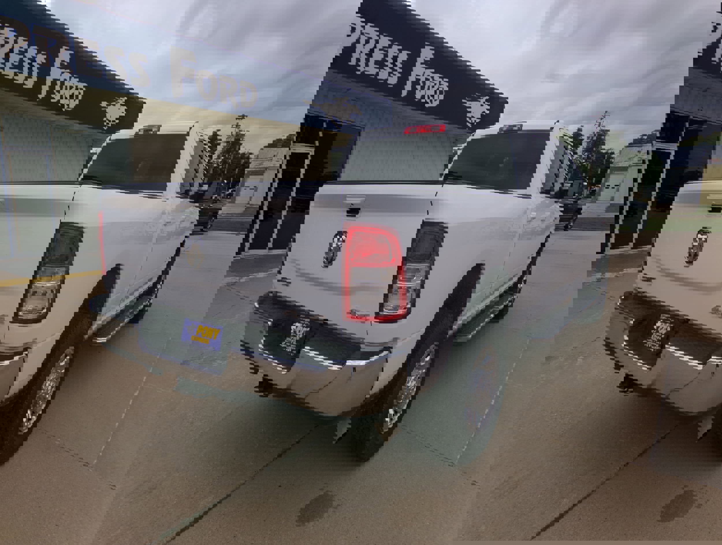 Used 2021 RAM 2500 Big Horn image 3