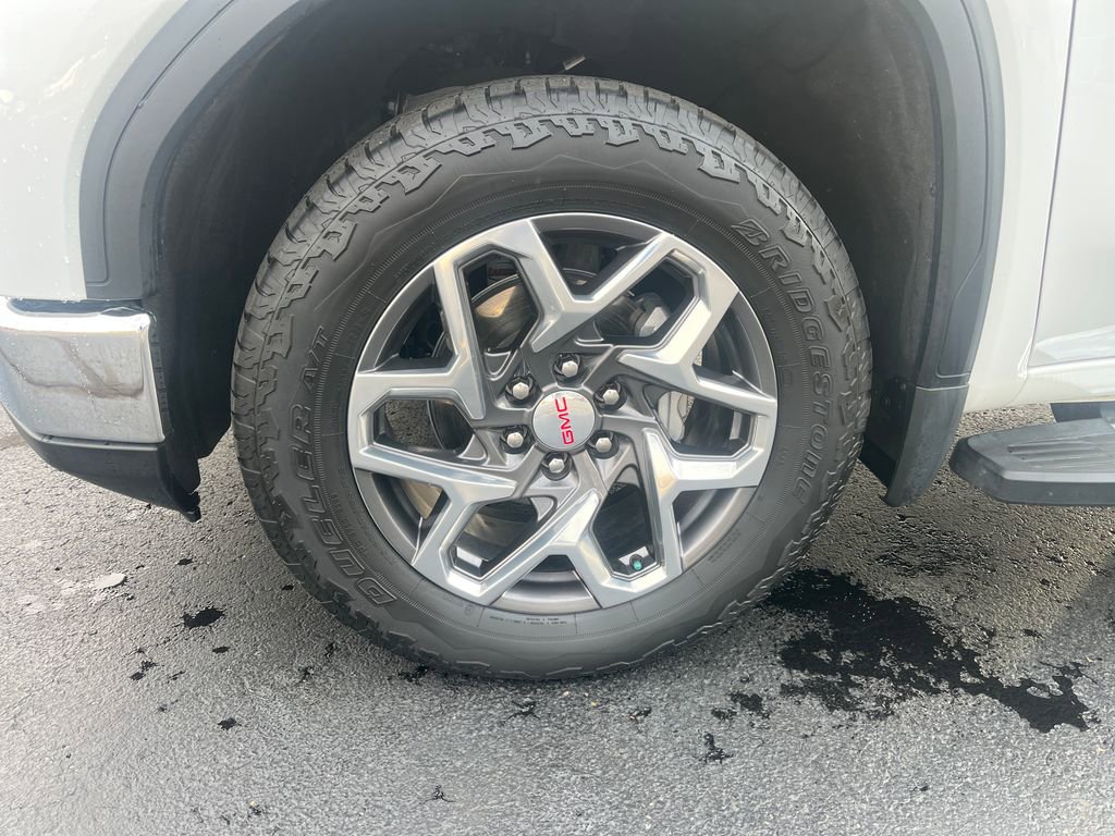 Certified 2023 GMC Sierra 1500 SLT w/ SLT Premium Plus Package AWD/4WD image 28