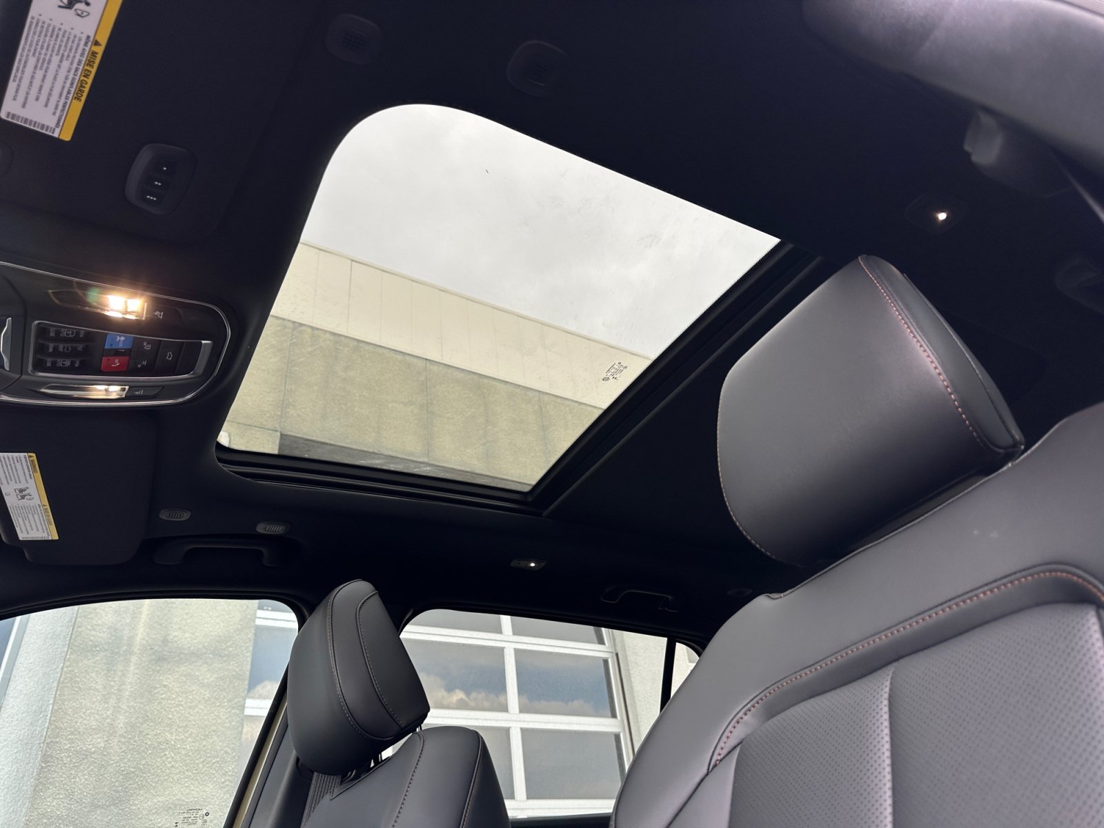 New 2026 Jeep Cherokee Laredo AWD/4WD image 24