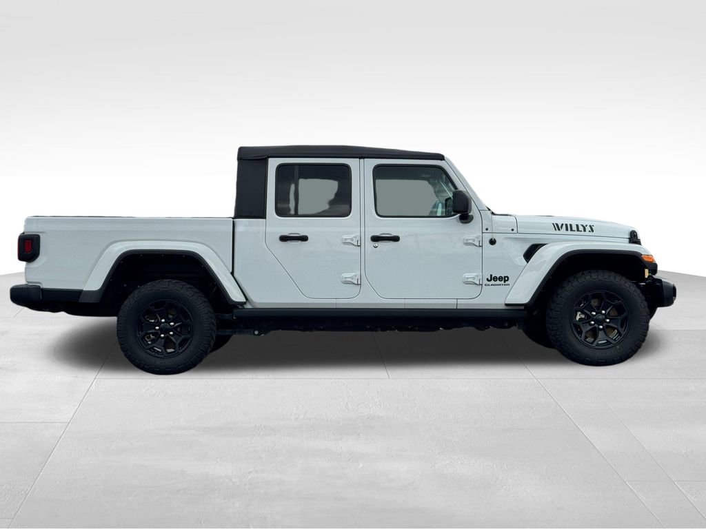 Used 2022 Jeep Gladiator Sport AWD/4WD image 8