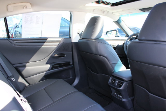 Certified 2025 Lexus ES 300h w/ Premium Package FWD image 7