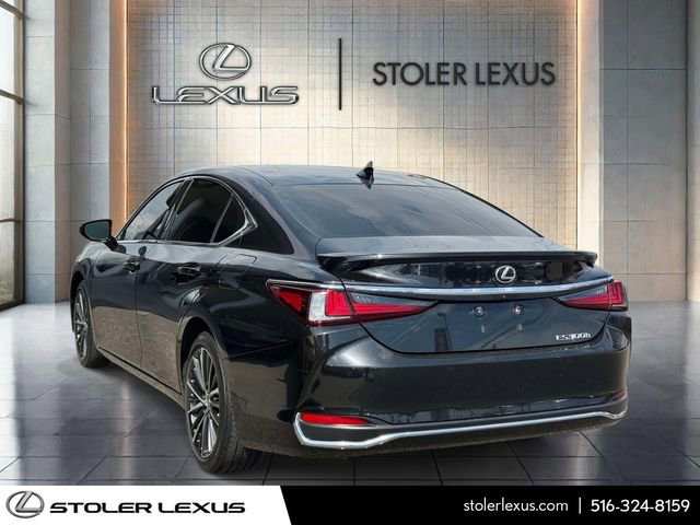 Used 2024 Lexus ES 300h w/ Premium Package image 5