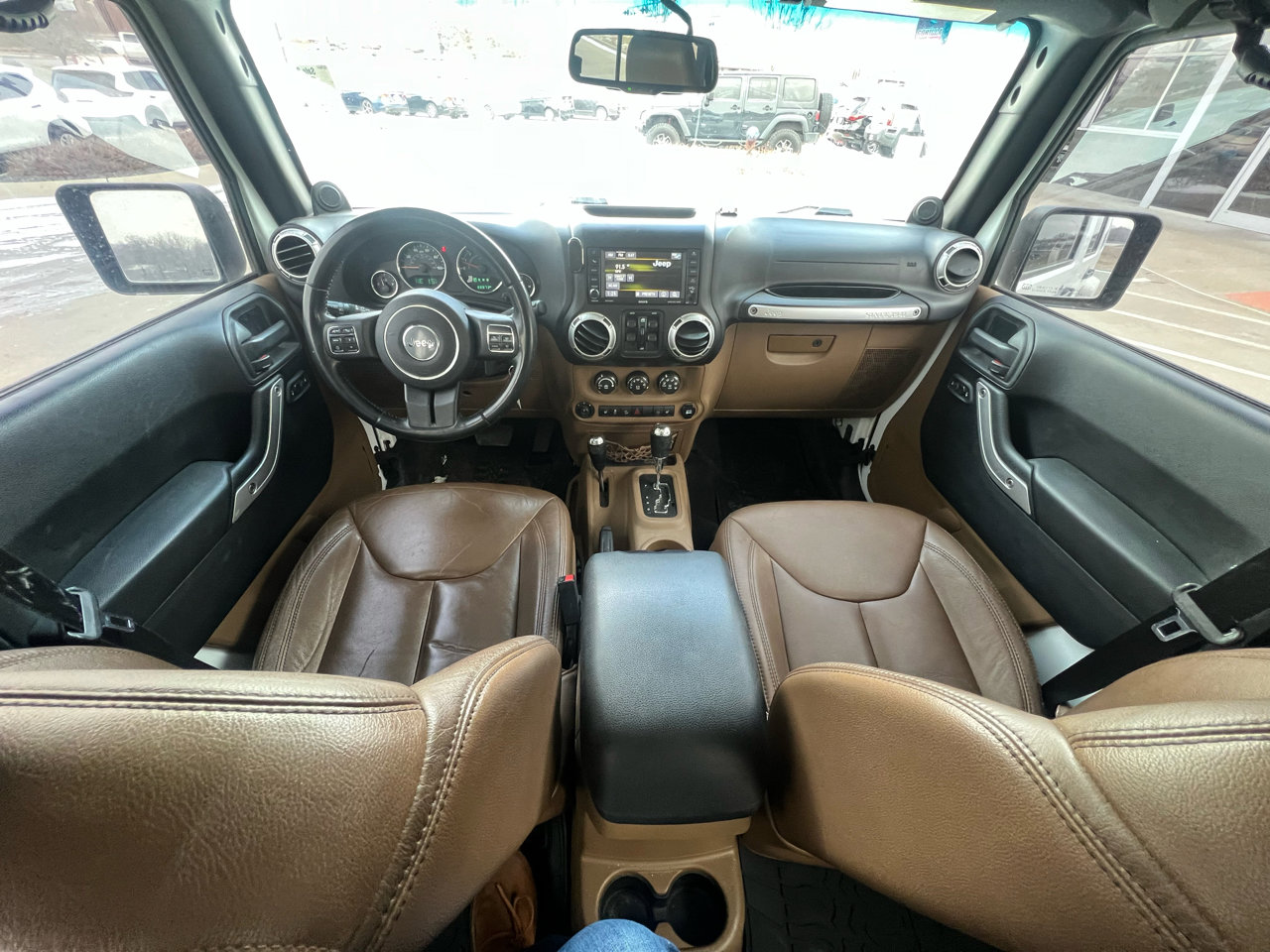 Used 2014 Jeep Wrangler Unlimited Rubicon w/ Dual Top Group image 10