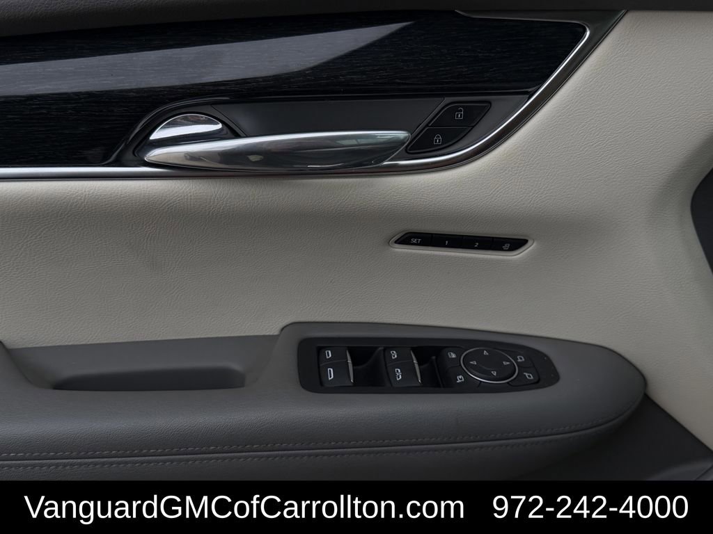 Used 2021 Cadillac XT6 Premium Luxury image 27