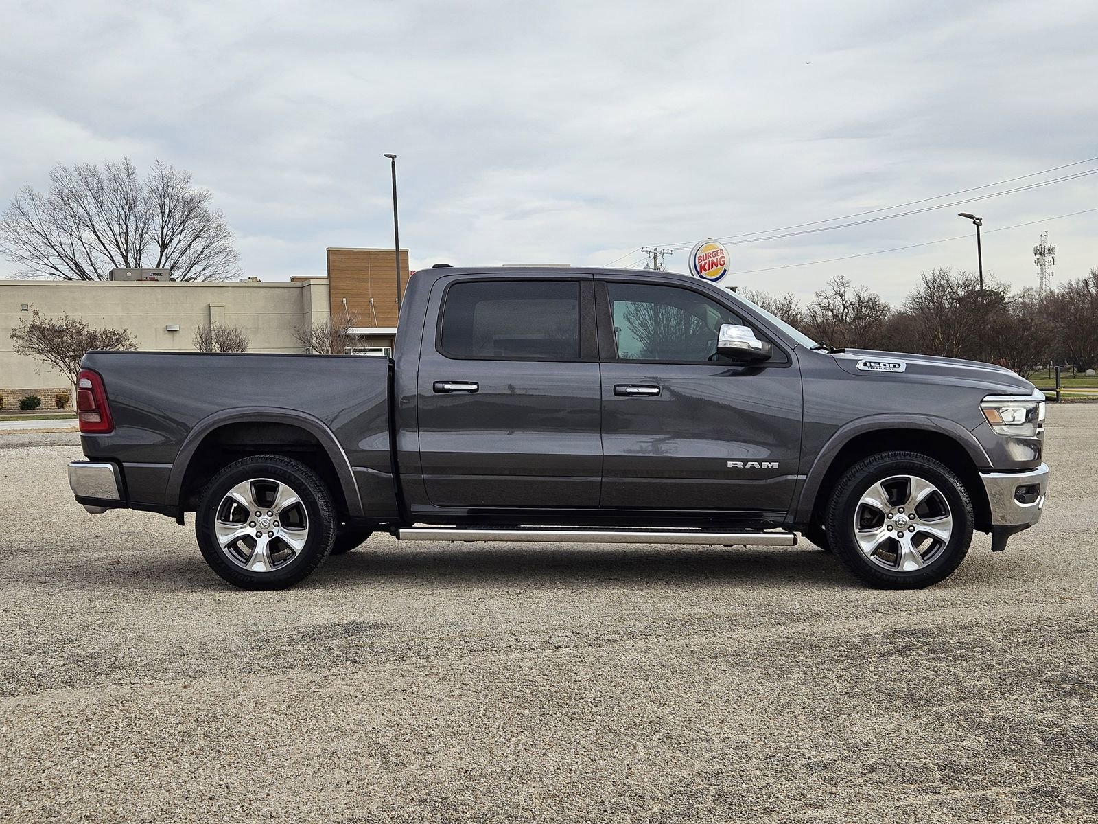 Used 2019 RAM 1500 Laramie image 7