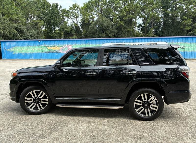 Used 2016 Toyota 4Runner Limited RWD image 10