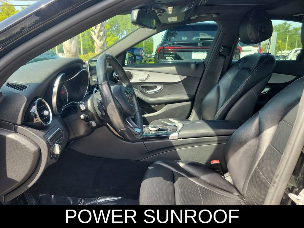 Used 2018 Mercedes-Benz C 300 Sedan video 2