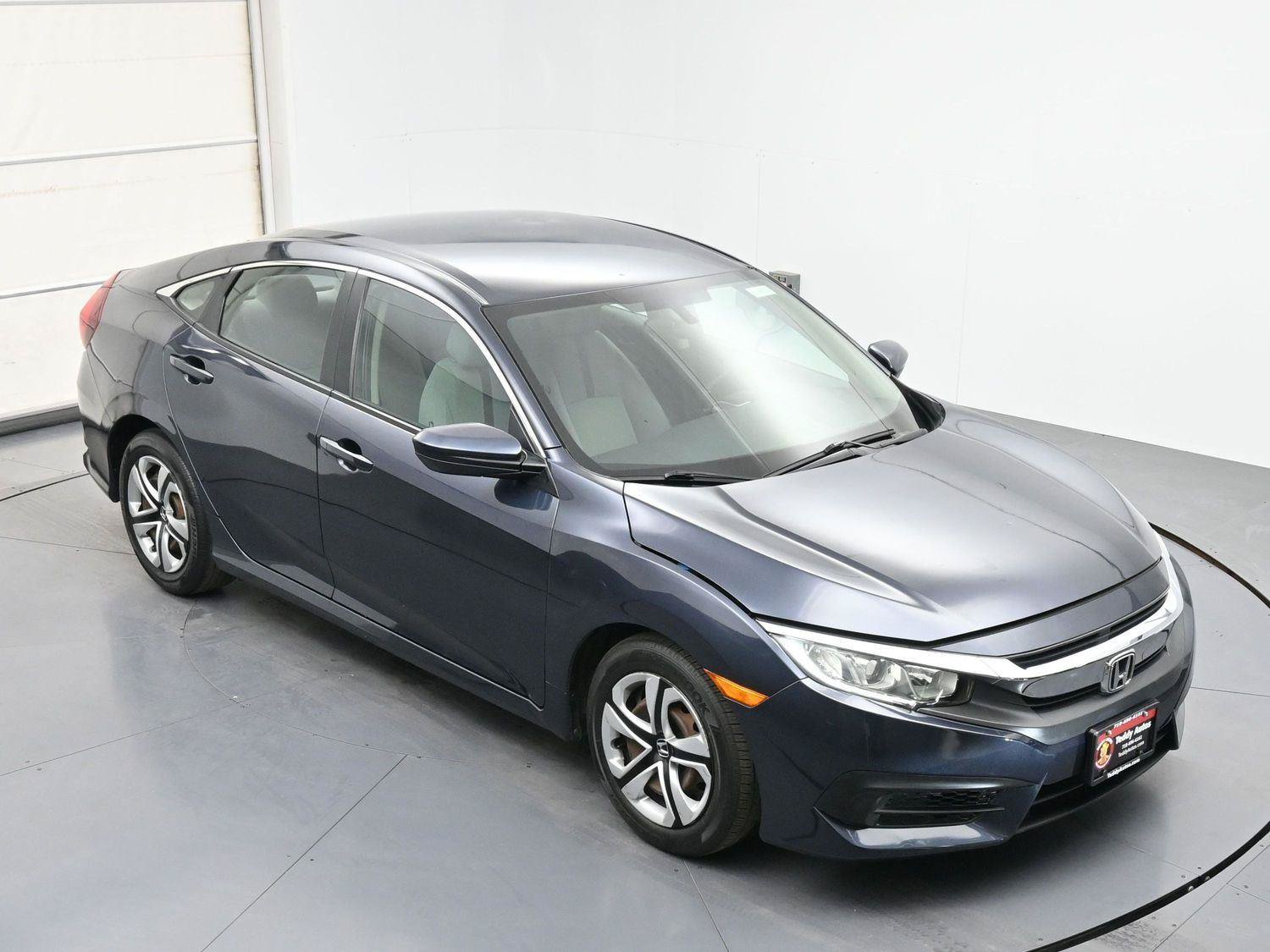 Used 2018 Honda Civic LX image 32