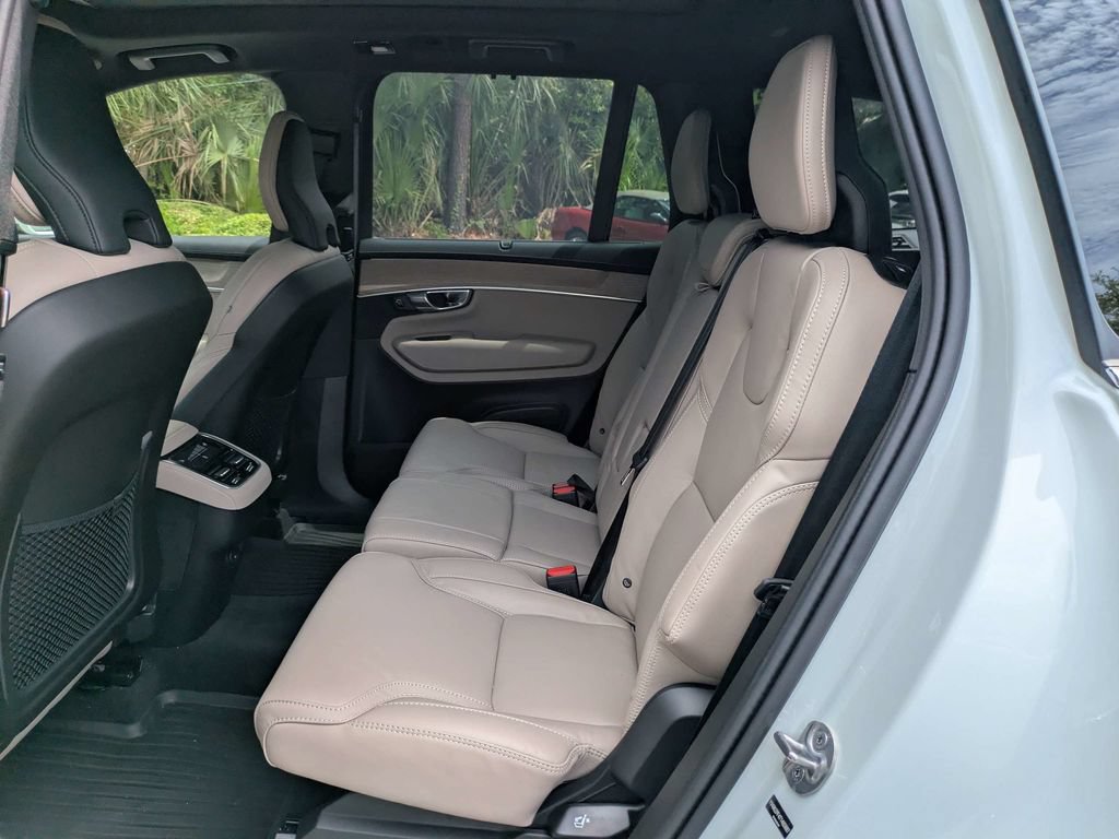 Certified 2026 Volvo XC90 B6 Ultra w/ Protection Package AWD/4WD image 14