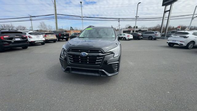 Used 2024 Subaru Ascent Onyx Edition image 3