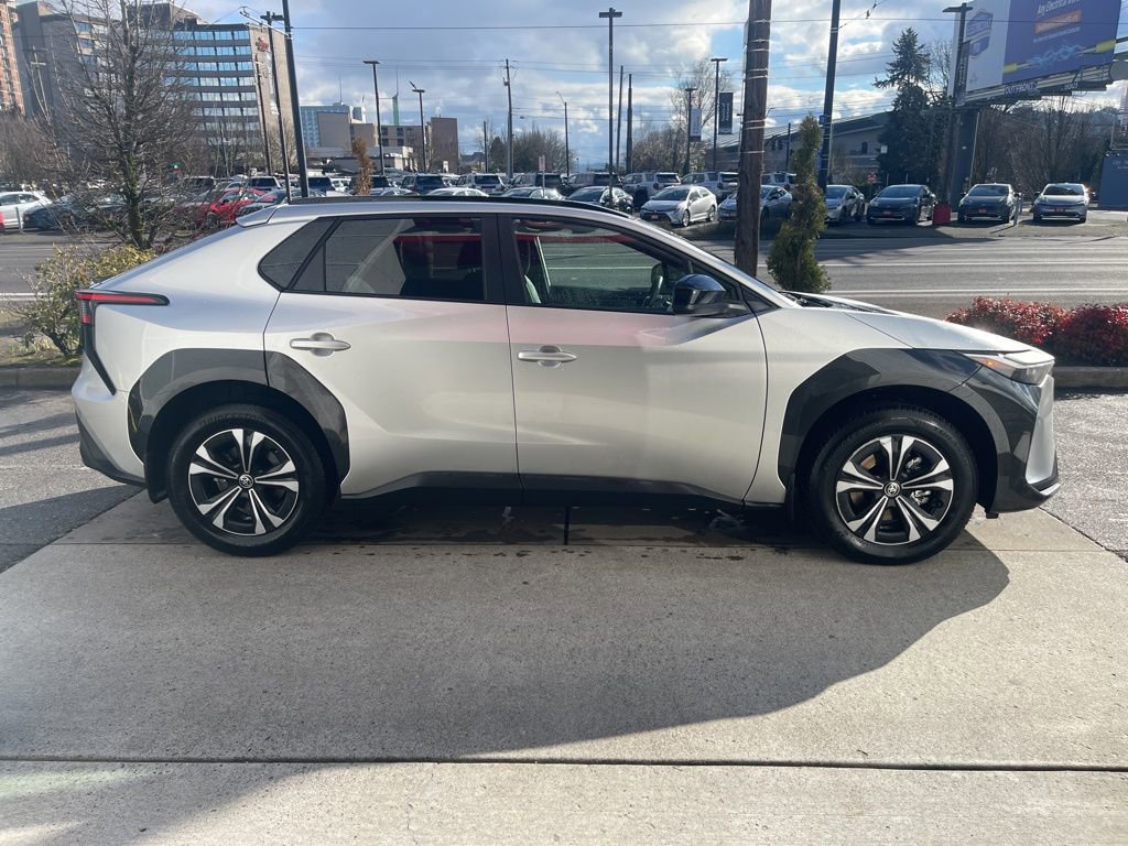Used 2025 Toyota bZ4X FWD w/ Weather Package image 5